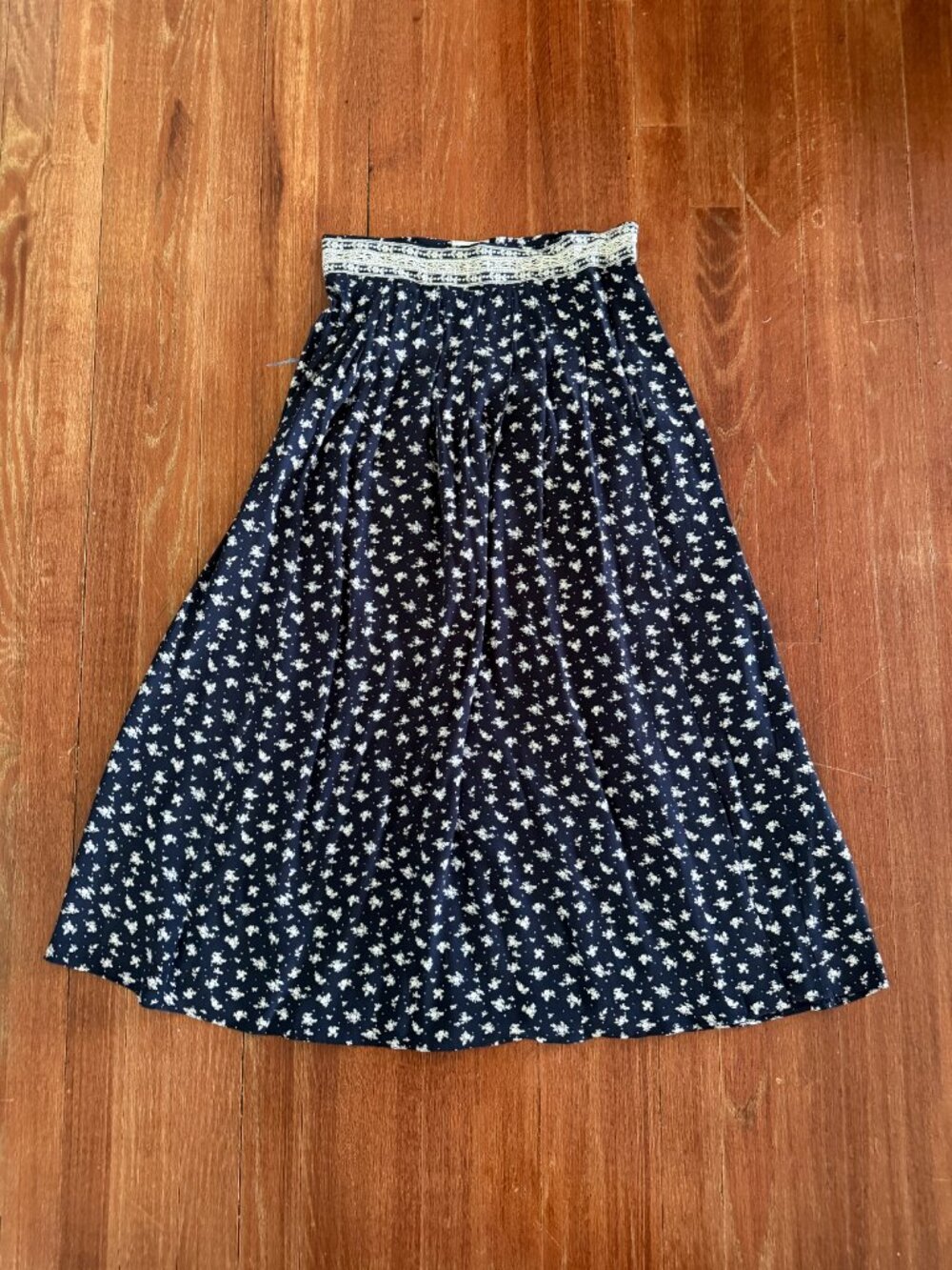 Sezane X Sea NY Floral Midi Skirt Size 36 - Picture 2 of 5